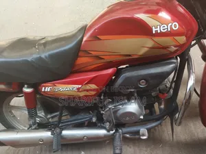 হিরো এইচএফ ডিলাক্স ২০১৫ রেড