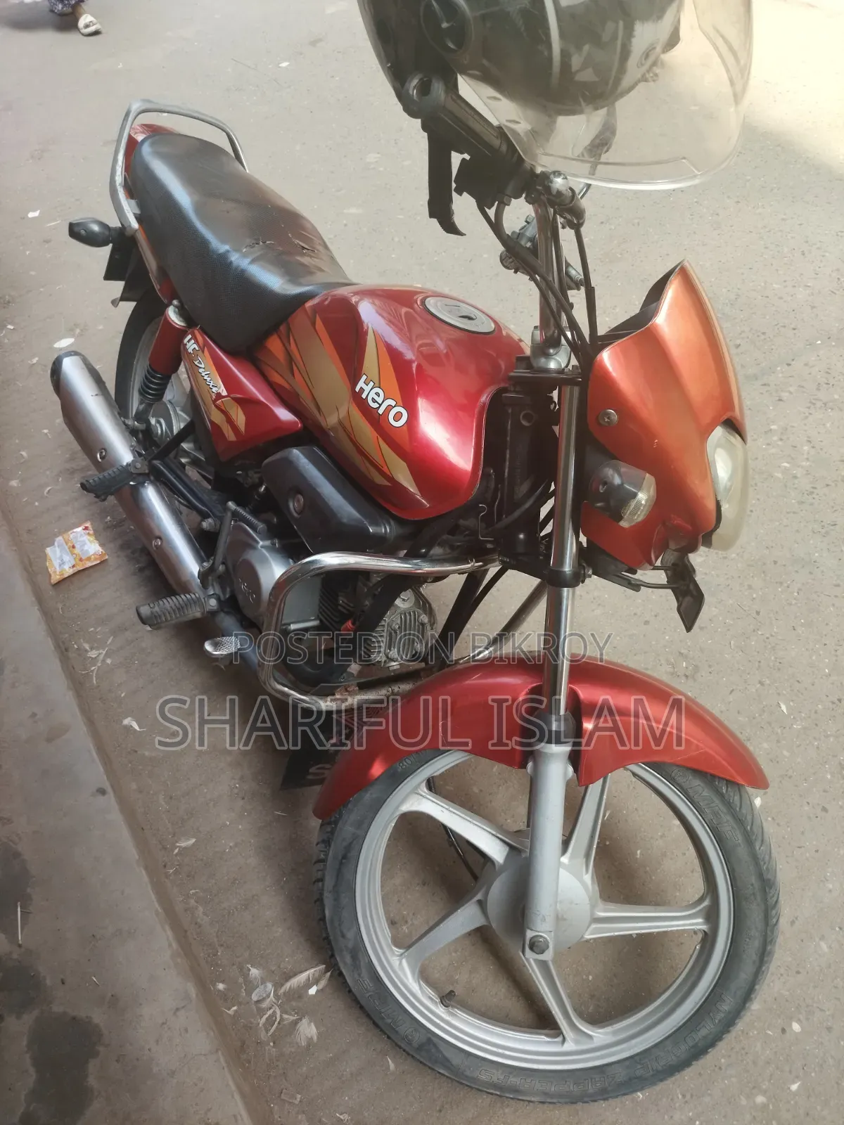 হিরো এইচএফ ডিলাক্স ২০১৫ রেড