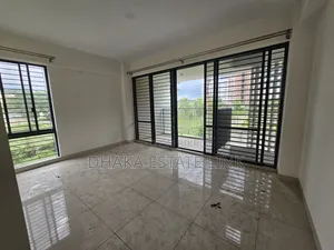 4 Bedroom Apartment in Bashundhara for Sale