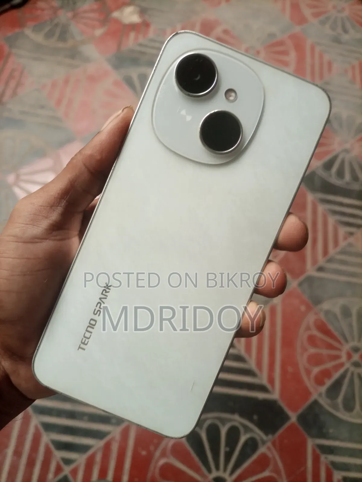 Tecno Spark Go 2 64 GB Silver