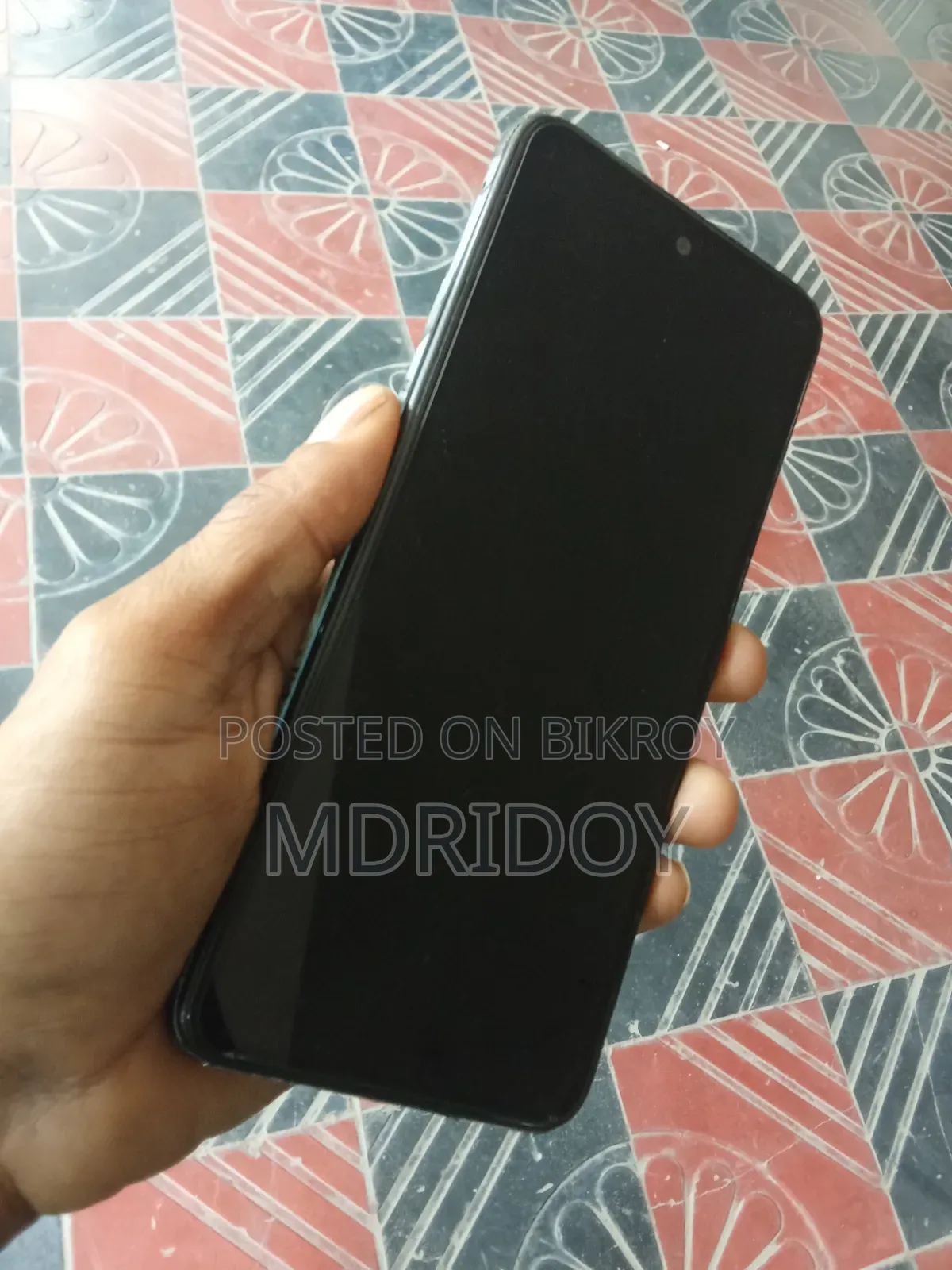 Tecno Spark Go 2 64 GB Silver