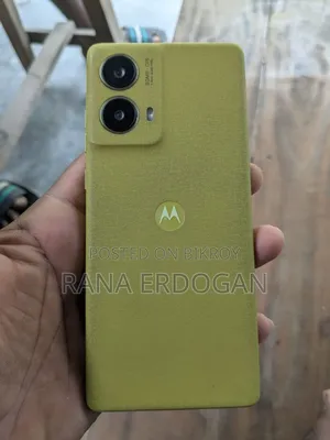 মোটর চলা মোটো জি৮৫ ১২৮ জিবি অরেঞ্জ