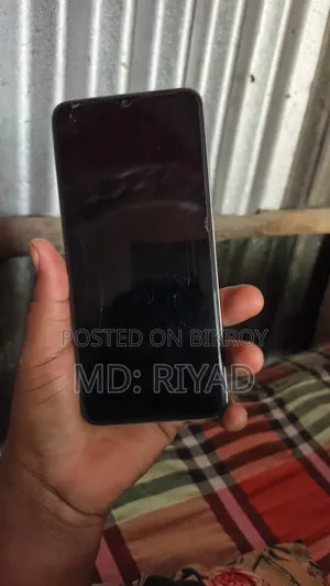 Infinix Hot 30i 128 GB Orange