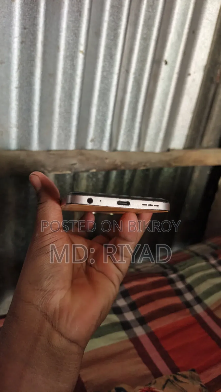 Infinix Hot 30i 128 GB Orange