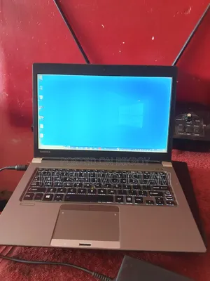Laptop Toshiba Portege A30 16GB Intel Core i7 SSD 256GB