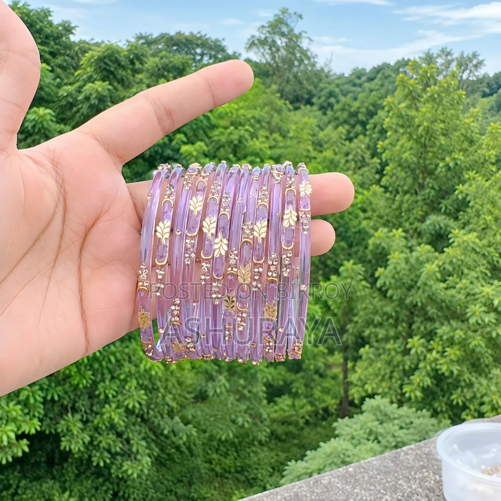 -Bangles (Curi)