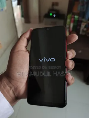 Vivo Y11 32 GB Red