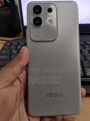 iQOO Z10x 128 GB Silver
