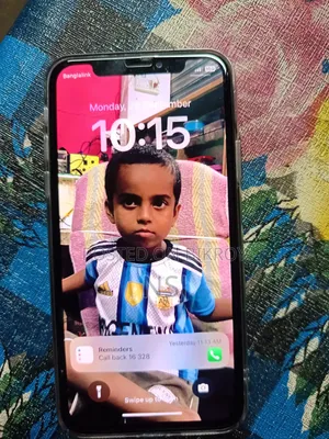Apple iPhone X 64 GB White