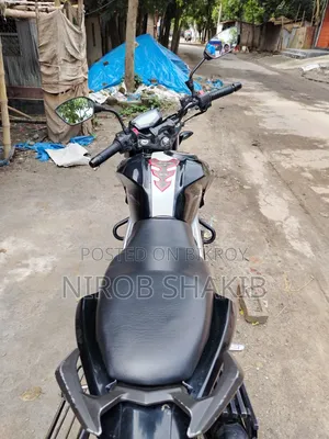 TVS Apache RTR 160 4V 2019 Black
