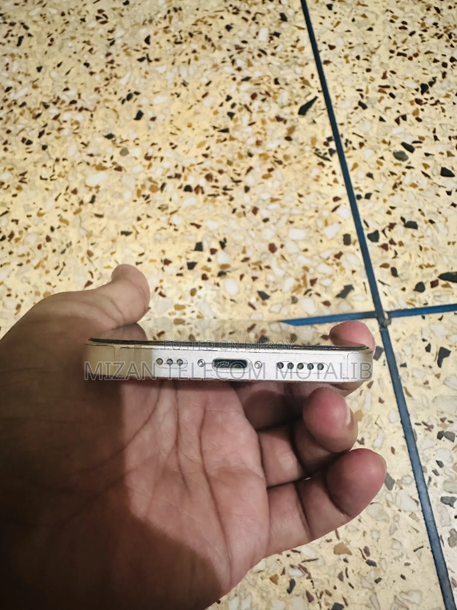 Apple iPhone 13 128 GB White