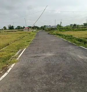Direct Road 3 Katha Park South at Sector-28