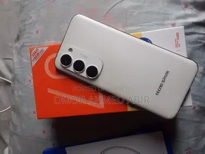 Tecno Spark 40 Pro+ 256 GB White