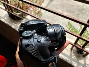 Nikhon D3400 Prime Lense