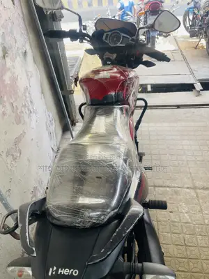 হিরো ইগনিটর ২০২২ লাল