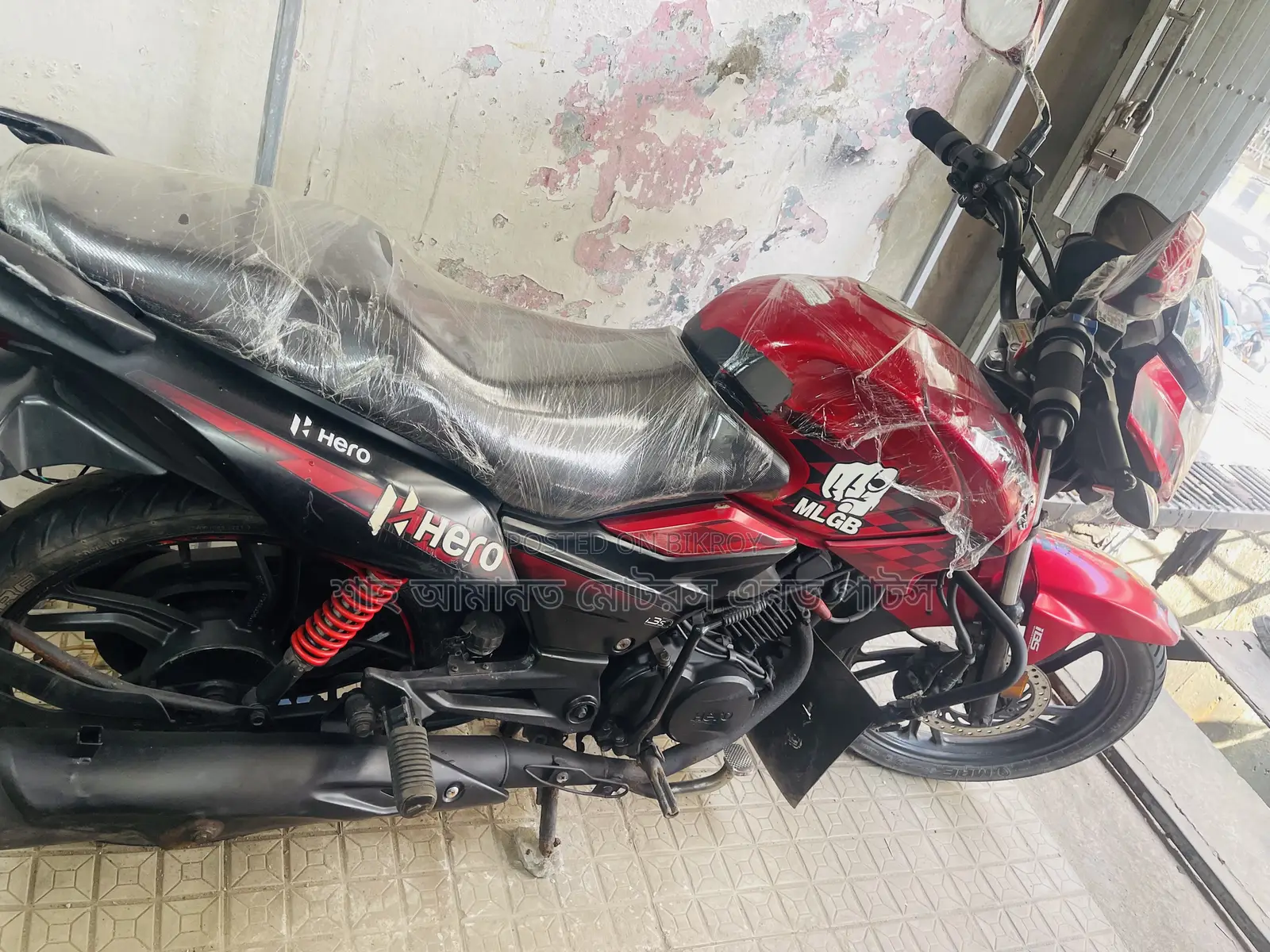 হিরো ইগনিটর ২০২২ লাল