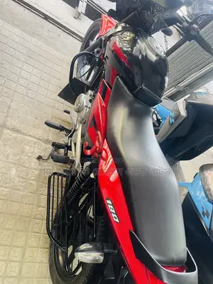 বাজাজ পালসার ১৫০ ২০১৭ কালো