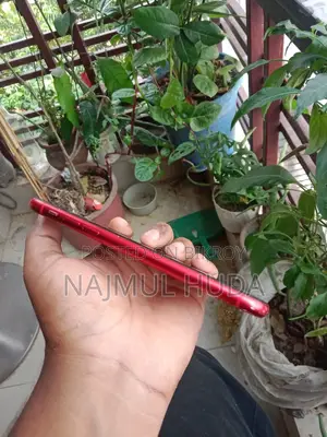 Apple iPhone 11 128 GB Red
