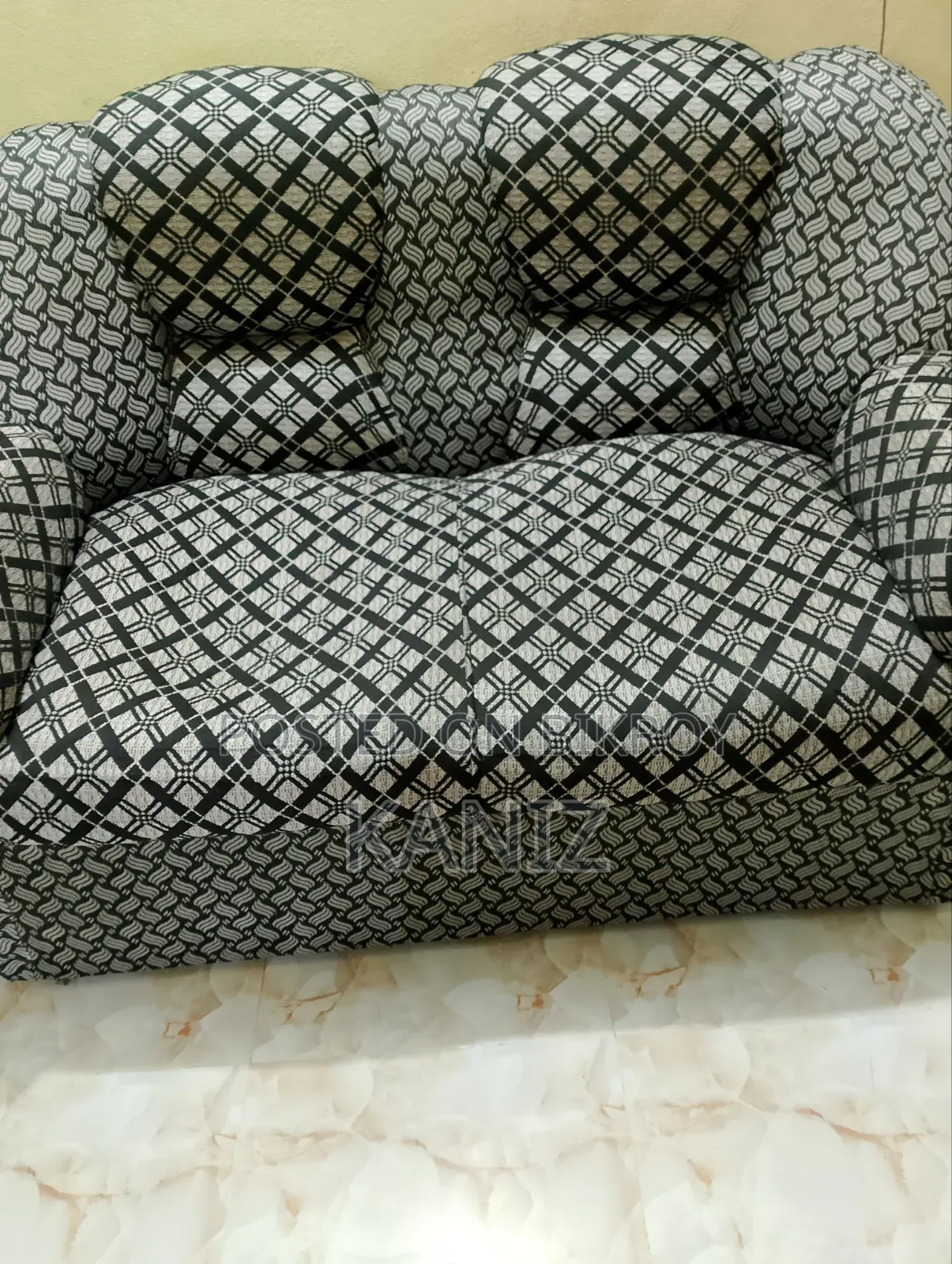 ২ সিটের সোফা