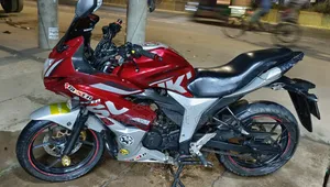 সুজুকি গিক্সার এসএফ ২০২০ রেড