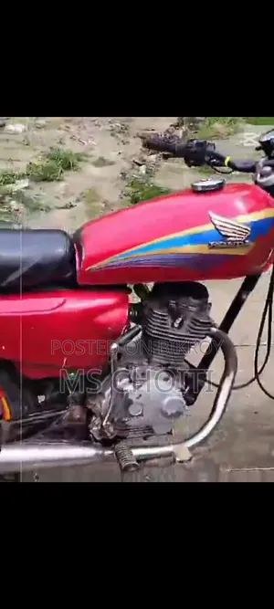 হোন্ডা এসপি ১২৫ ২০২৫ লাল