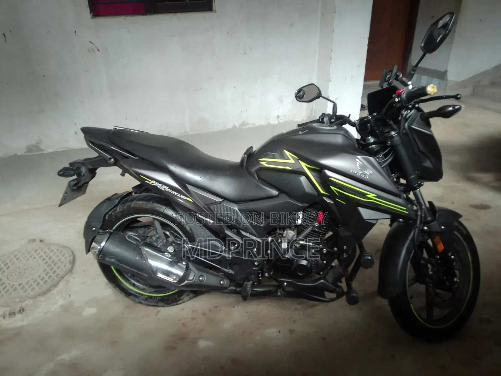 Honda X-Blade 160 2025 Green