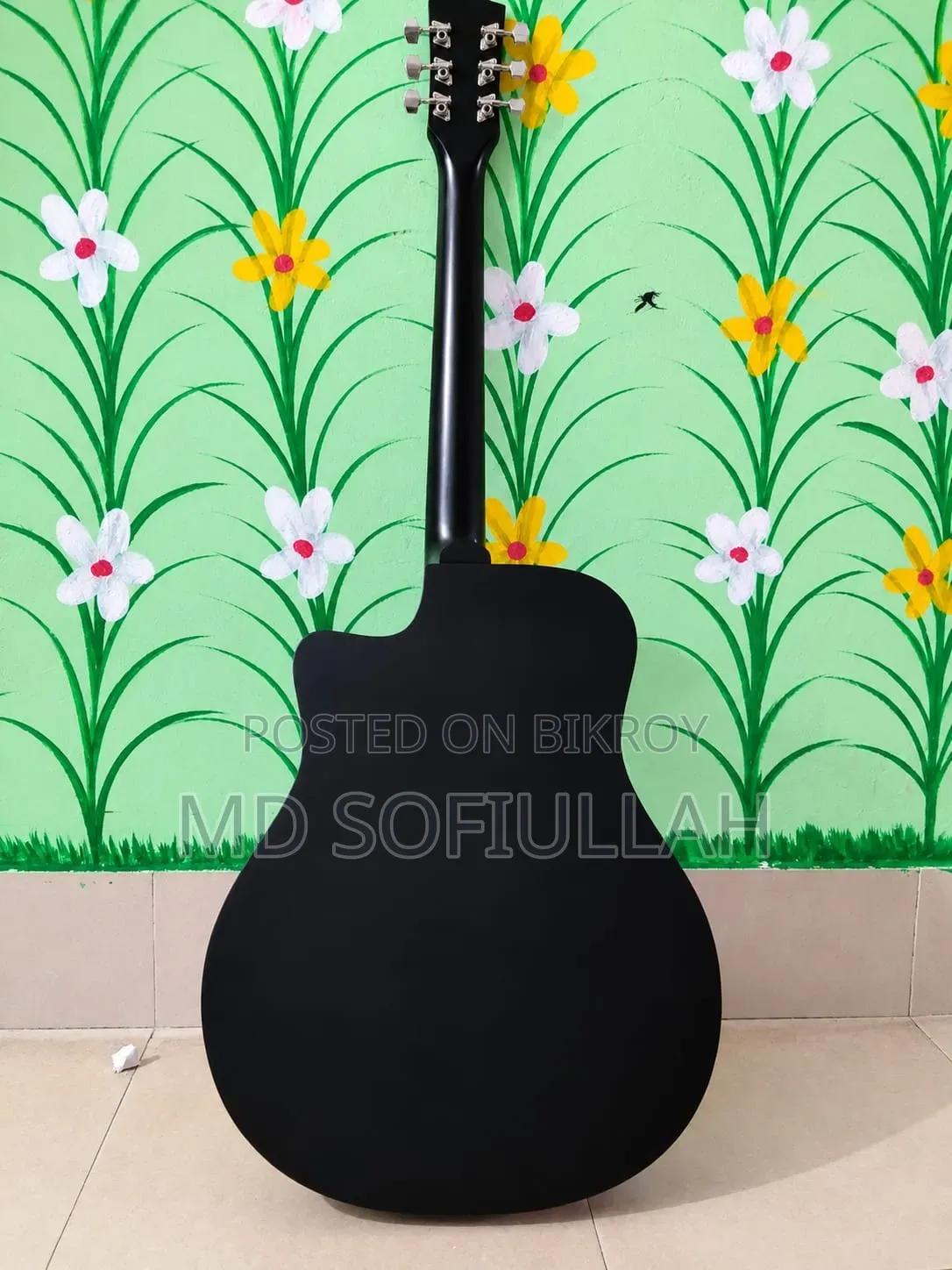 I want to sell a guitar