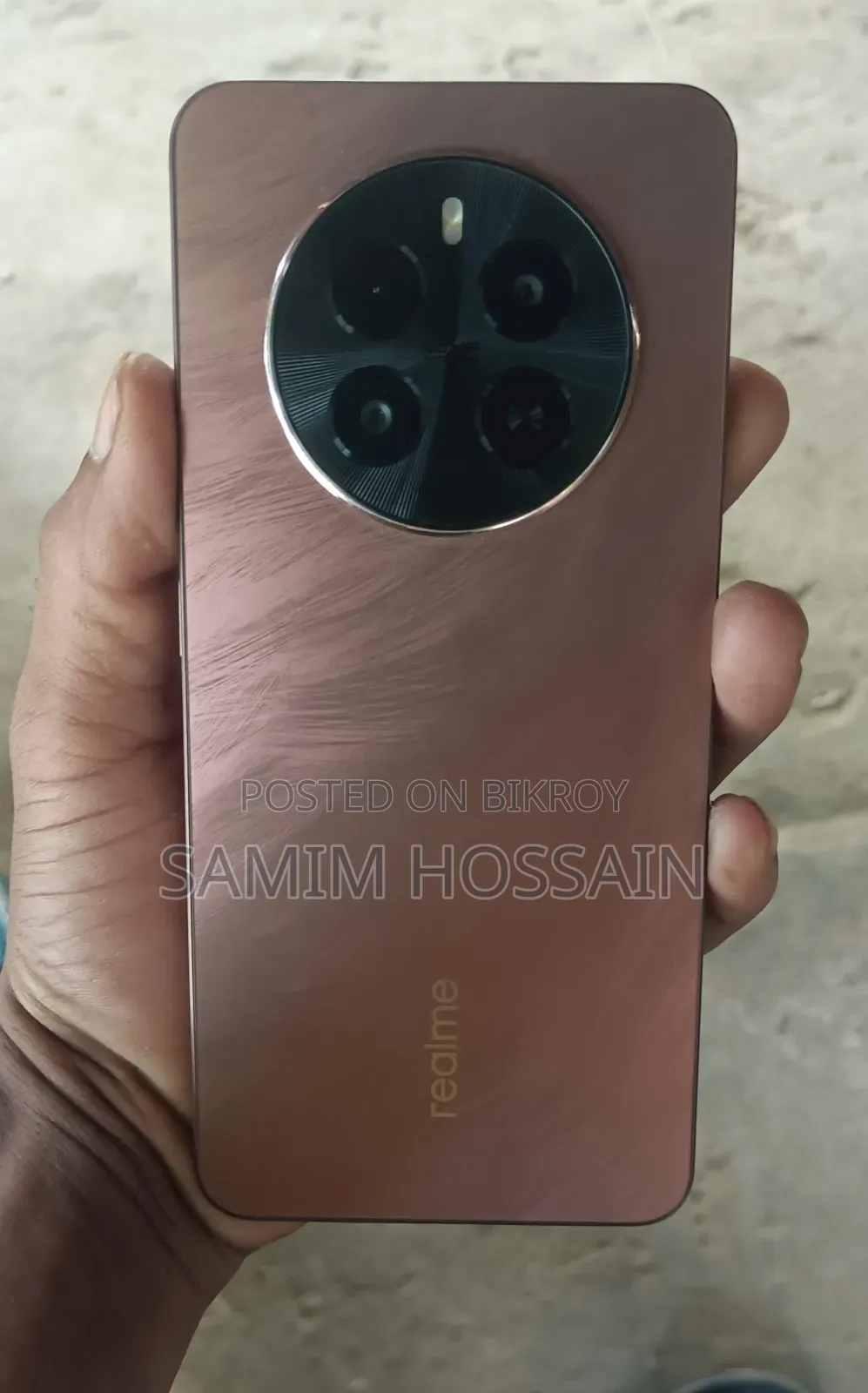 রিয়েলমি ২৫৬ জিবি লাল