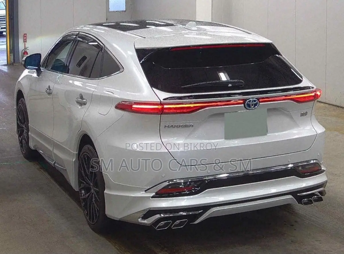 Toyota Harrier Hybrid Z 2023 Pearl
