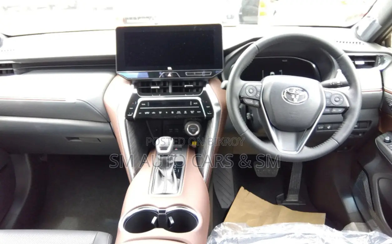 Toyota Harrier Hybrid Z 2023 Pearl