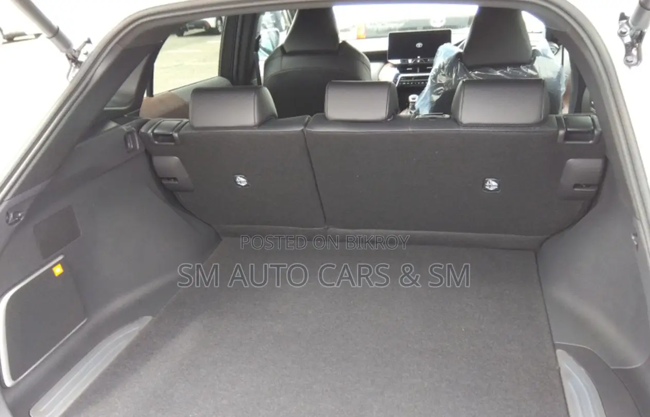 Toyota Harrier Hybrid Z 2023 Pearl