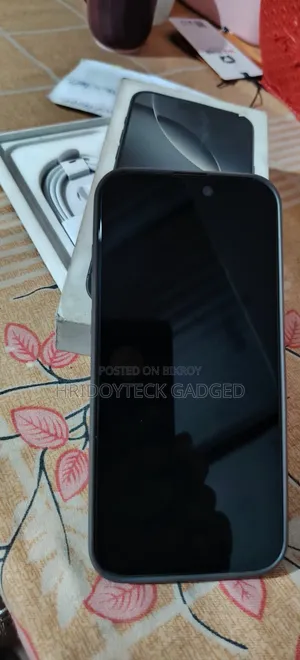 Apple iPhone 16 Pro Max 256 GB Silver