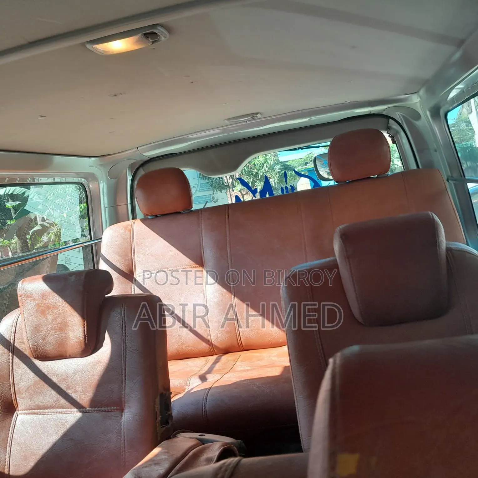 Toyota HiAce 2018 Silver