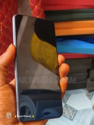 ভিভো ভি২১ই ১২৮ জিবি