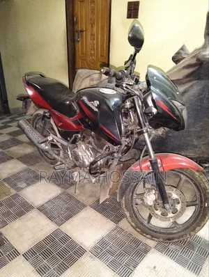 Bajaj Pulsar 150 2015 Black