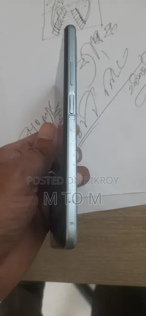 Vivo Y21 64 GB Graphite