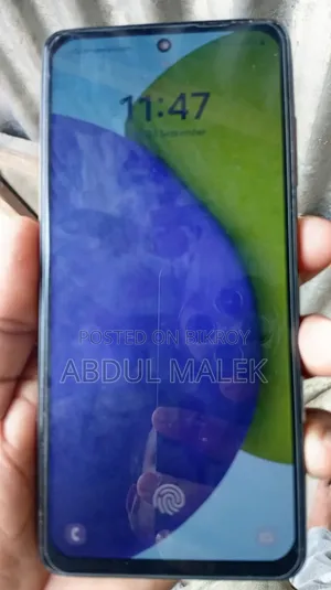 স্যামসাং গ্যালাক্সি এ৫২ ৫জি ১২৮ জিবি ব্ল্যাক