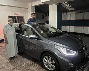 হিউন্দাই অ্যাকসেন্ট এসই সেডান ২০১৭ গ্রে