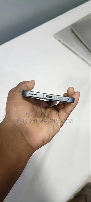অপ্পো রেনো১৪ ২৫৬ জিবি ব্ল্যাক