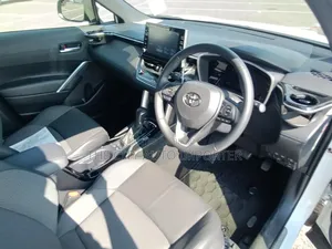 Toyota Corolla Cross 2023 Pearl
