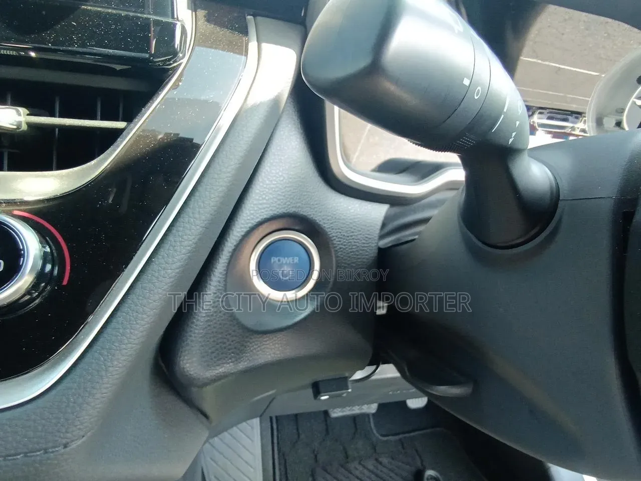Toyota Corolla Cross 2023 Pearl