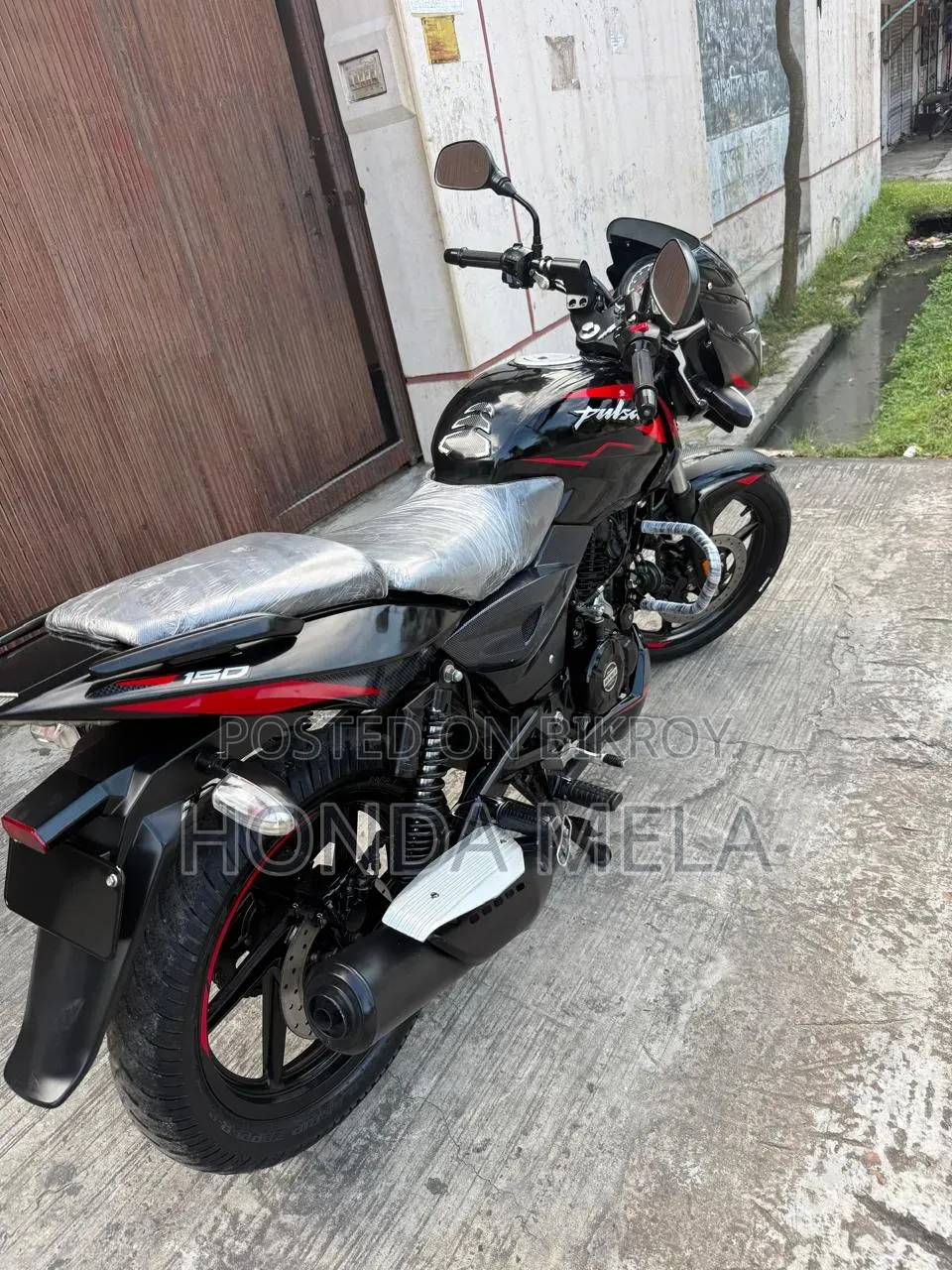 Bajaj Pulsar 150 2022 Black