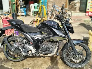 New Suzuki Gixxer 2024 Black