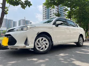 Toyota Axio 1.5 Hybrid 2WD 2020 White