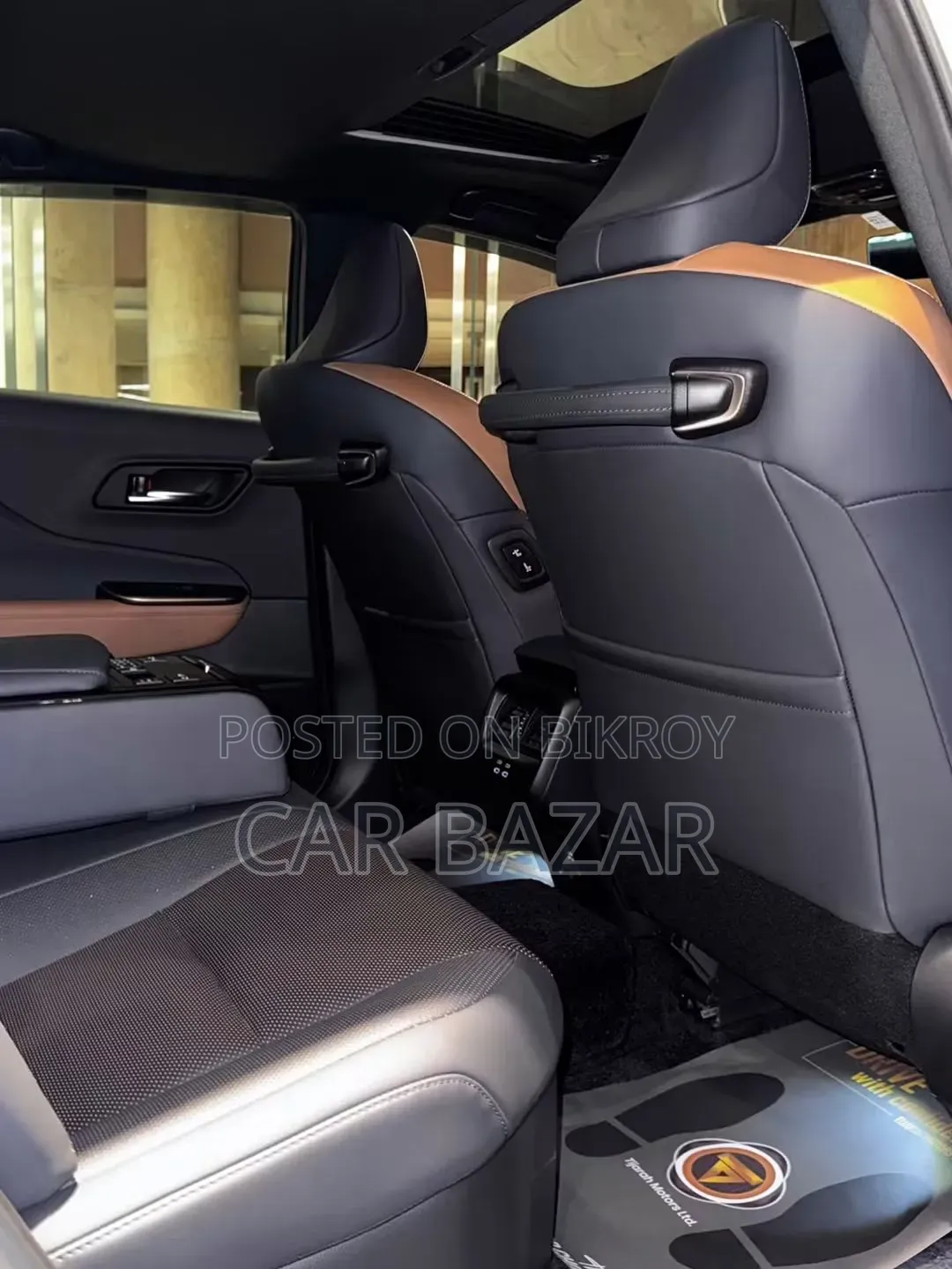 Toyota Crown 2022 Pearl