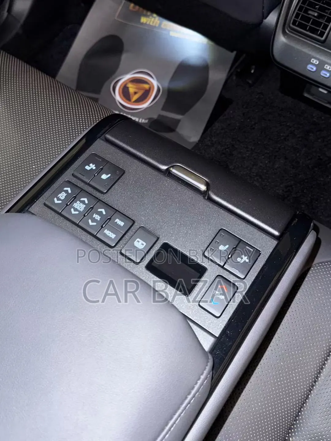 Toyota Crown 2022 Pearl