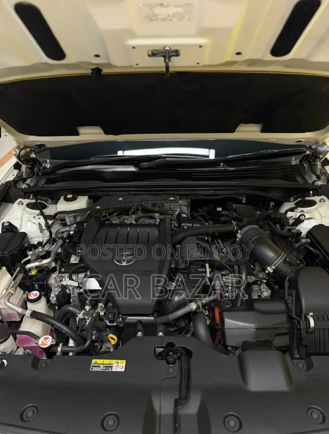 Toyota Crown 2022 Pearl