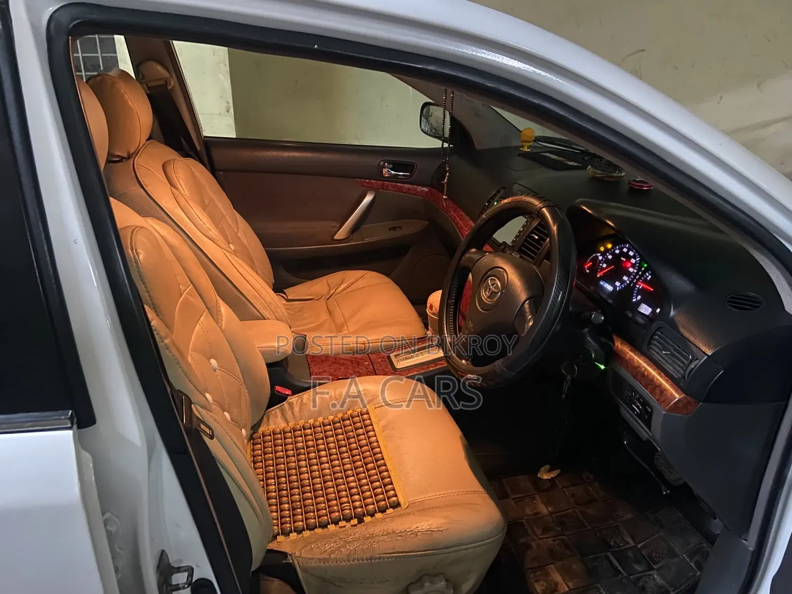 Toyota Premio 1.5 Front-Wheel Drive 2005 Pearl
