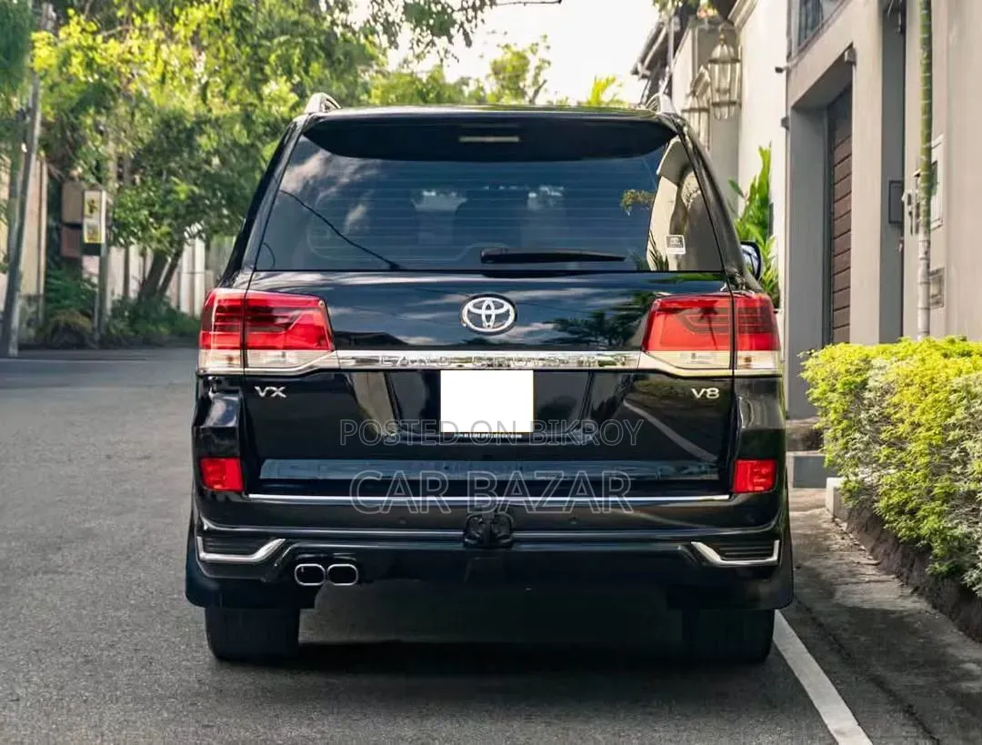 Toyota Land Cruiser 4.5 V8 VXR 2016 Black