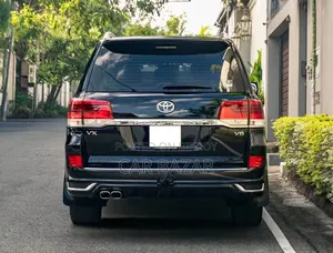 Toyota Land Cruiser 4.5 V8 VXR 2016 Black